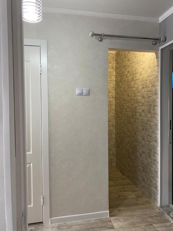 Daily short term flat Apartment Uralsk Ngoại thất bức ảnh